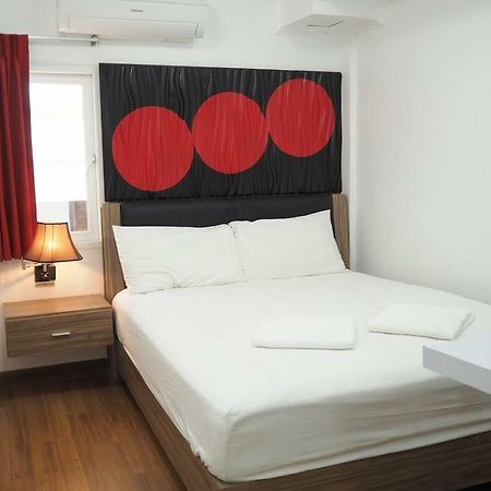 Pook Swan House Hotel Паттая Екстер'єр фото