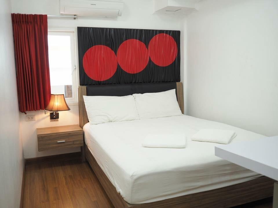 Pook Swan House Hotel Паттая Екстер'єр фото