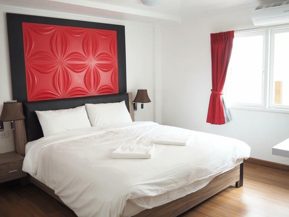 Pook Swan House Hotel Паттая Номер фото